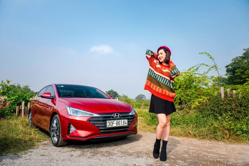 CHỤP CÙNG XE HYUNDAI – NHẬN NGAY QUÀ ĐỈNH