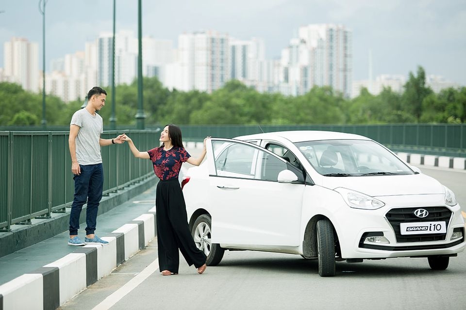 CHỤP CÙNG XE HYUNDAI – NHẬN NGAY QUÀ ĐỈNH