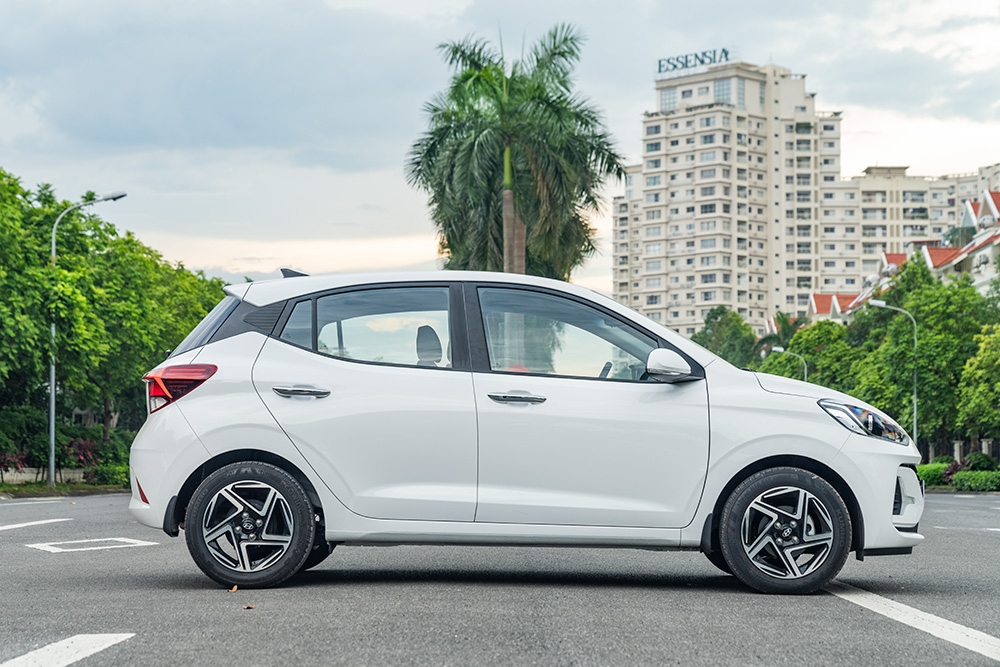 Hyundai Grand I10 Hatchback 2024