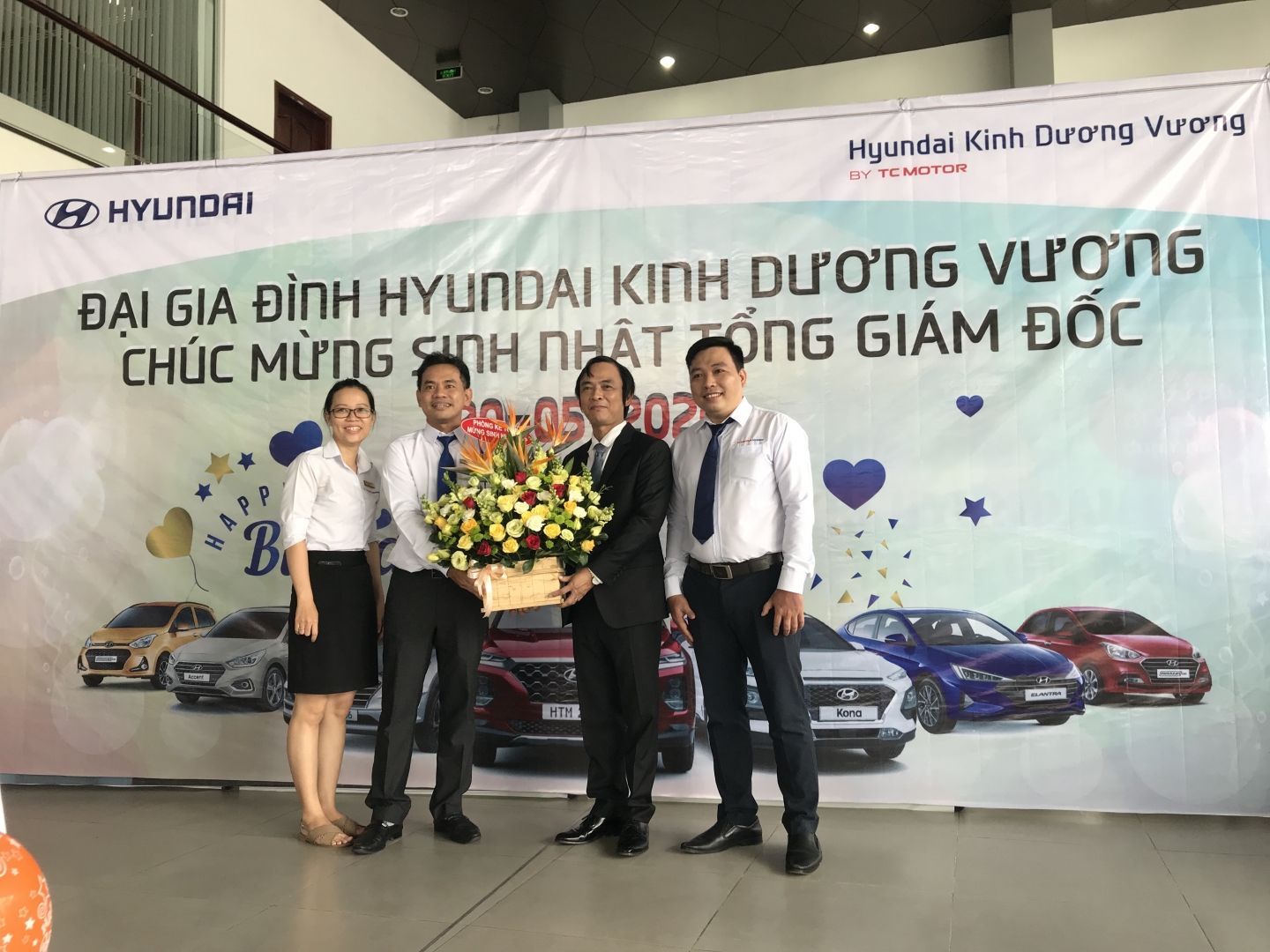 HYUNDAI KINH DƯƠNG VƯƠNG CHÚC MỪNG SINH NHẬT CHỦ TỊCH HĐTV