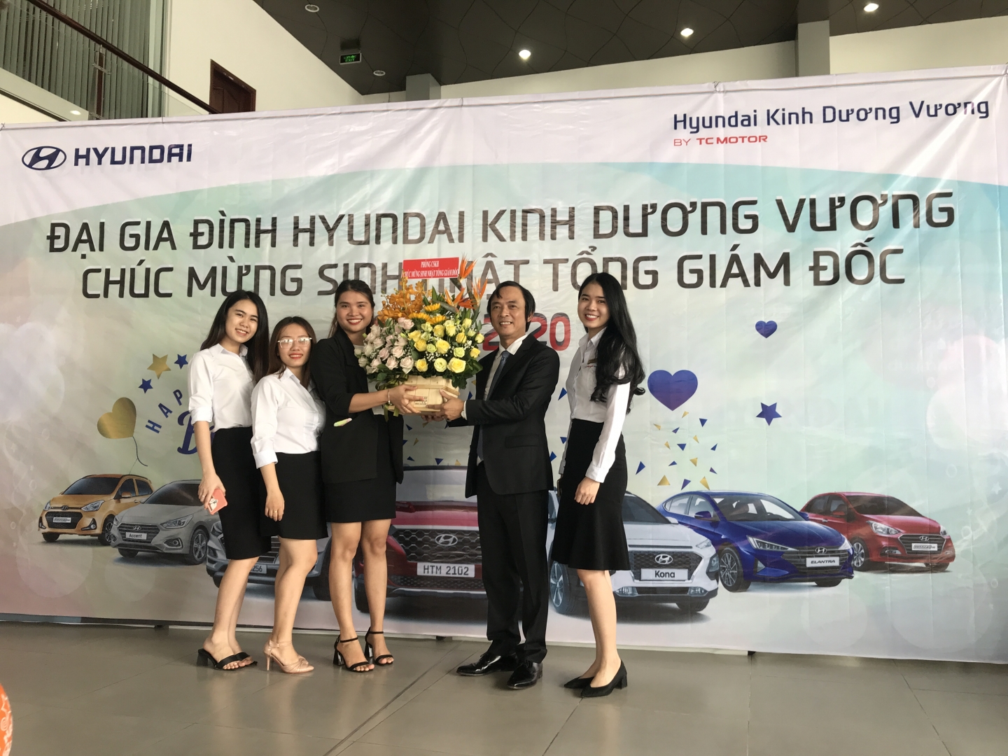 HYUNDAI KINH DƯƠNG VƯƠNG CHÚC MỪNG SINH NHẬT CHỦ TỊCH HĐTV